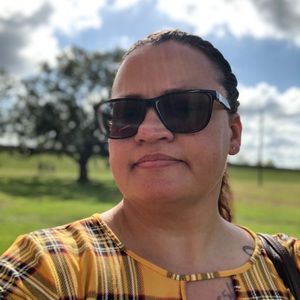 Meet your Posher, Regina